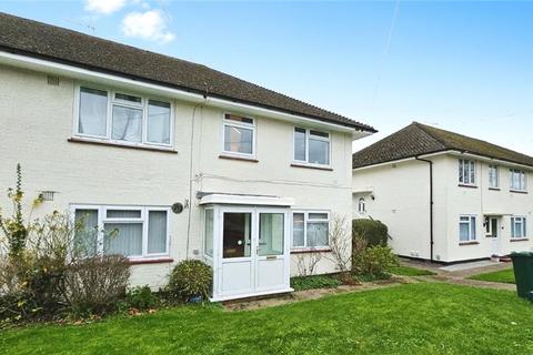 2 bedroom maisonette to rent, Park Road, Stanwell, Staines-upon-Thames, Surrey, TW19