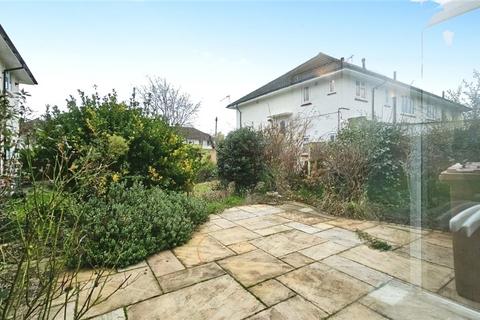 2 bedroom maisonette to rent, Park Road, Stanwell, Staines-upon-Thames, Surrey, TW19