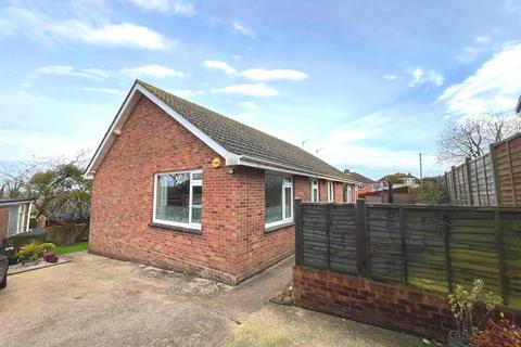 3 bedroom detached bungalow for sale, Alvington Close, Newport