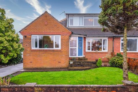 3 bedroom semi-detached bungalow for sale, Moorlands Crescent, Huddersfield