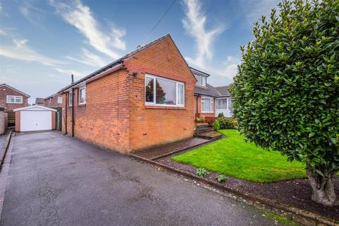 3 bedroom semi-detached bungalow for sale, Moorlands Crescent, Huddersfield