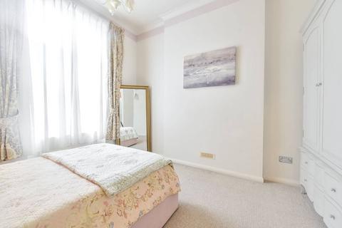 2 bedroom flat to rent, Edbrooke Road, Maida Vale, London, W9