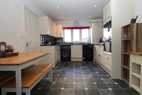 2 bedroom end of terrace house for sale, Montefiore Cottages, Ramsgate