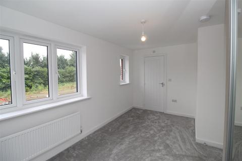 3 bedroom house to rent, Rhodfa Hughes, Cardiff CF3