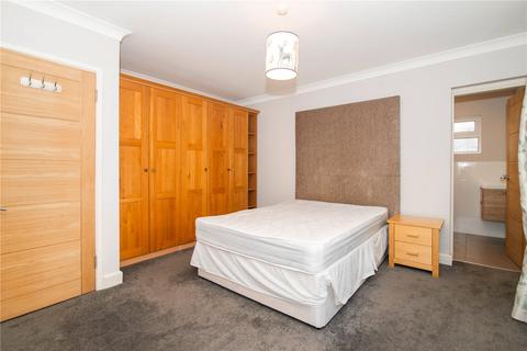 2 bedroom apartment for sale, Broom Road, Teddington, TW11