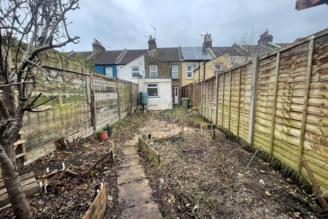 16 Northcote Road, Gravesend, DA11 7BS