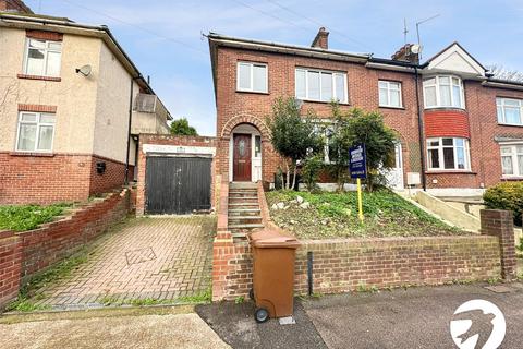 4 bedroom end of terrace house for sale, Boundary Road, Chatham, ME4