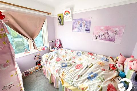 92 Boundary Road, Chatham, ME4 6UQ