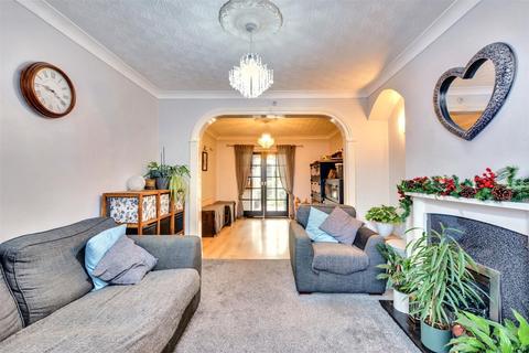 3 bedroom semi-detached house for sale, Central Avenue, Stapleford, Nottingham