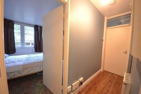 1 bedroom flat for sale, East Surrey Grove, Peckham, London, London, SE15 6EB