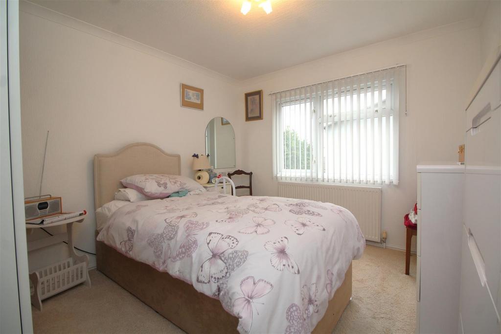 Bedroom 2 .JPG