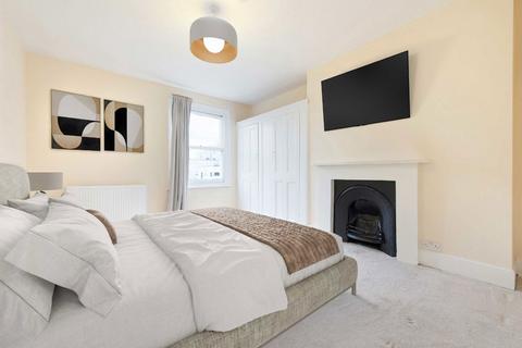 6 bedroom terraced house for sale, Evering Road, London N16