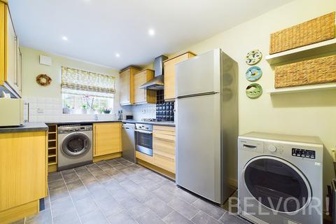 4 bedroom semi-detached house for sale, Poplar Close, Spring Gardens, Shrewsbury, SY1