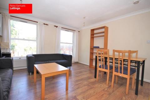 5 bedroom semi-detached house to rent, Lockesfield Place, London E14