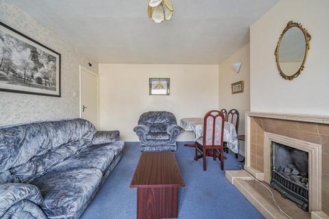 2 bedroom maisonette for sale, Webster Gardens, Ealing