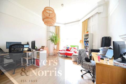 1 bedroom apartment to rent, Alexandra Grove, North Finchley, London, N12