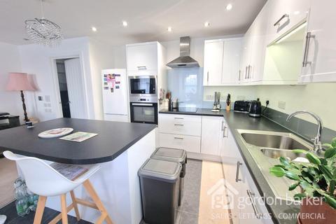 3 bedroom maisonette for sale, Calvin Road, Bournemouth BH9