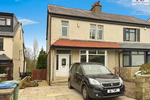 4 bedroom semi-detached house to rent, Bingley Road, Bradford BD9