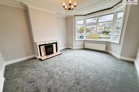 4 bedroom semi-detached house to rent, Bingley Road, Bradford BD9