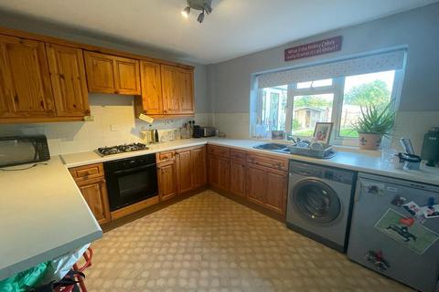 3 bedroom terraced house for sale, Forest View, Church Road, Bradley Green, Redditch