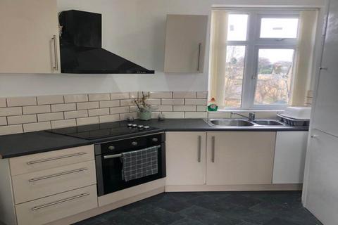 1 bedroom flat to rent, 274 Thornhill Road , Rastrick ,