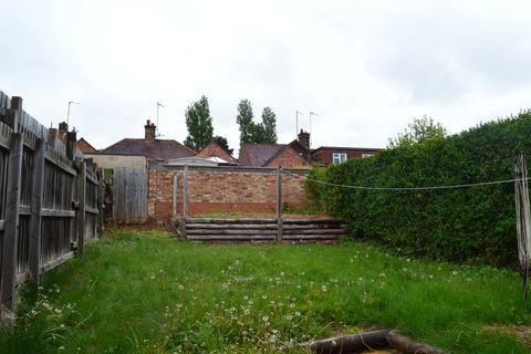 2 bedroom semi-detached bungalow to rent, Malcolm Drive, Northampton, Northamptonshire, NN5 5NJ