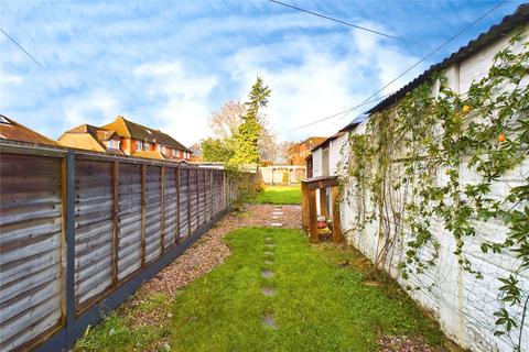 51 Bath Road, Thatcham, RG18 3GF