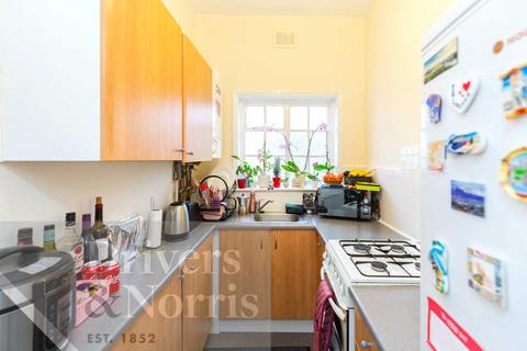 1 bedroom apartment to rent, Alexandra Grove, North Finchley, London, N19