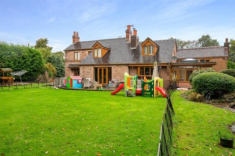3 bedroom farm house for sale, Salthouse Farm, Salters Lane, Werrington, Stoke-on-Trent