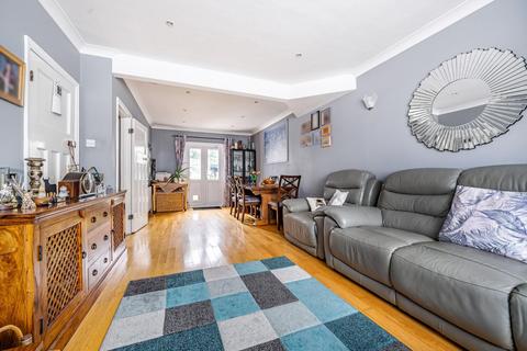 4 bedroom semi-detached house for sale, Holders Hill Road, Mill Hill