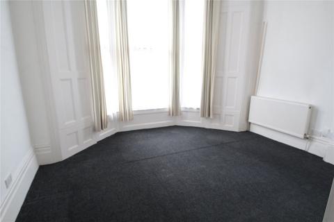 2 bedroom apartment to rent, Alexandra Grove, Finchley, London, N12