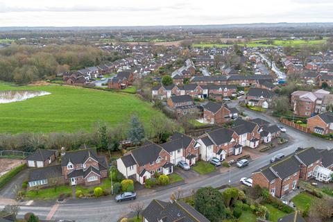 3 bedroom semi-detached house for sale, Deacons Close, Croft, WA3