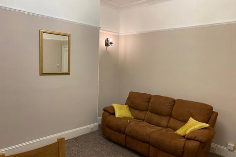 1 bedroom flat to rent, Wallfield Place, Aberdeen, AB25