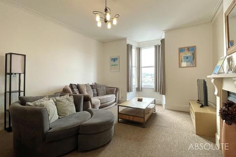 1 bedroom flat to rent, Victoria Parade, Torquay, TQ1