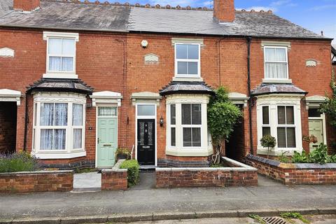 3 bedroom terraced house to rent, Church Walk, Kidderminster