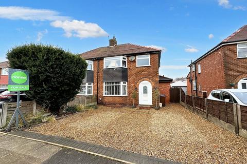 3 bedroom semi-detached house for sale, Oak Lane, Whitefield, M45