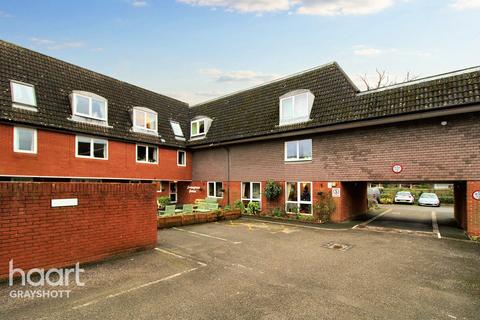 1 bedroom retirement property for sale, Wey Hill, Haslemere