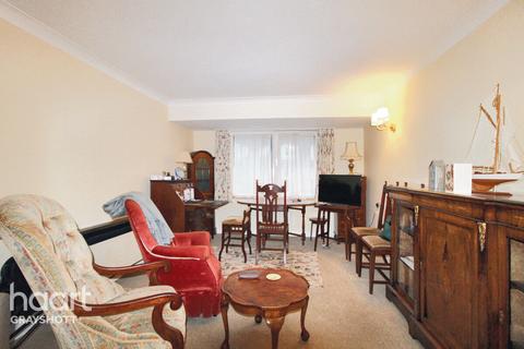 1 bedroom retirement property for sale, Wey Hill, Haslemere