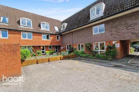 undefined, Wey Hill, Haslemere