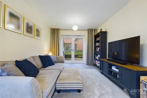 9 Ivinson Way, Bramshall, Uttoxeter, ST14 5BF