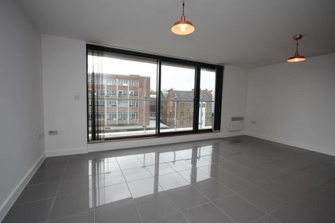 2 bedroom apartment to rent, Geoffrey Watling Way, Norwich NR1