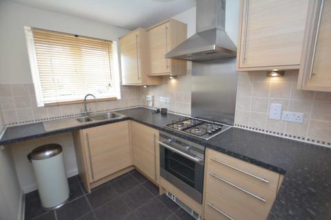 3 bedroom townhouse to rent, Kent Walk, Northampton NN5