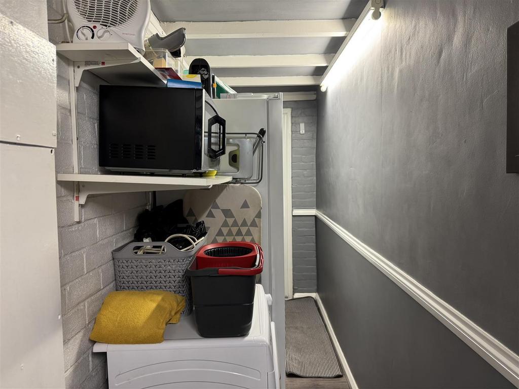 Side Passage