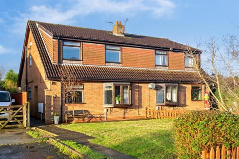6 Ness Close, Preston, Hull, HU12 8SF