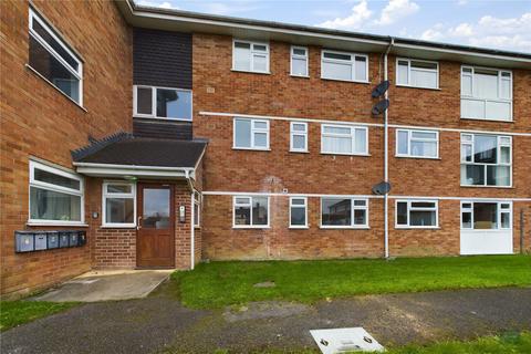 2 bedroom apartment to rent, Blackmore Court, Melksham SN12