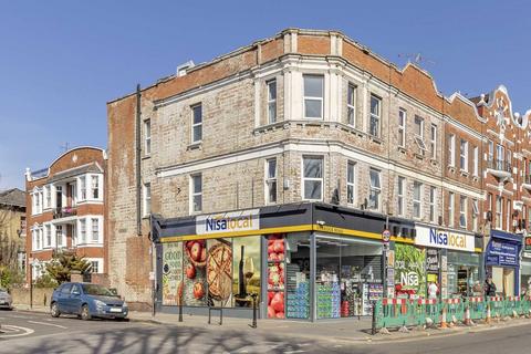 1 bedroom flat to rent, Uxbridge Road, London W12