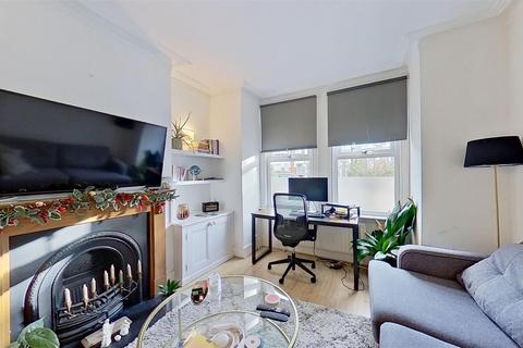 1 bedroom flat for sale, Vanderbilt Road Earlsfield London