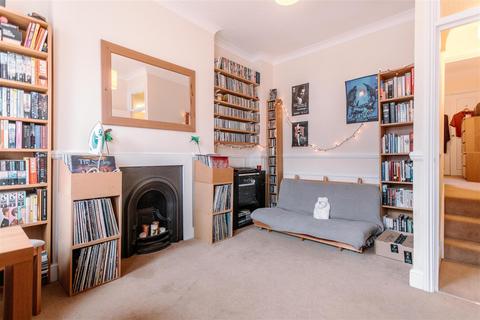 1 bedroom flat to rent, Hillfield Avenue, Crouch End