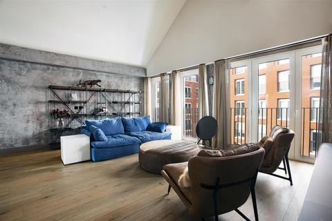 3 bedroom duplex to rent, Keybridge House, 6 Exchange Gardens, Keybridge,  London, SW8