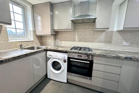 1 bedroom flat to rent, Kingsland Road, Hackney, London